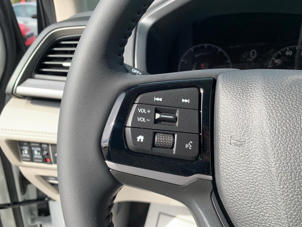 new 2026 Honda Odyssey car, priced at $45,340