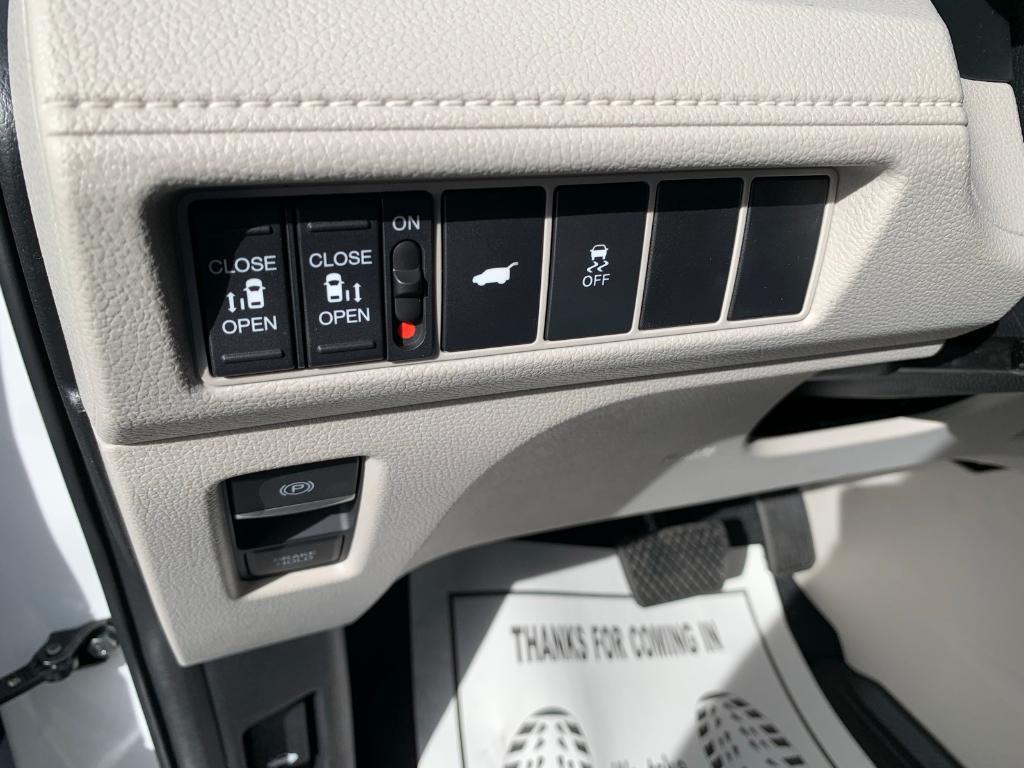 new 2026 Honda Odyssey car, priced at $45,340