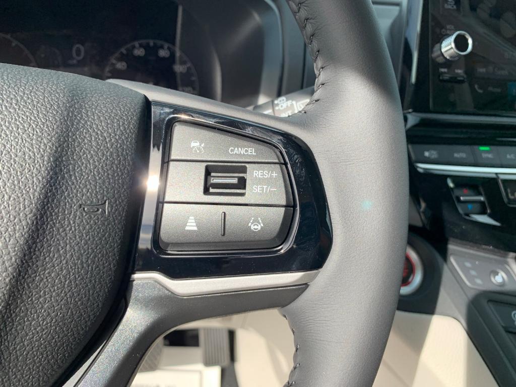 new 2026 Honda Odyssey car, priced at $45,340