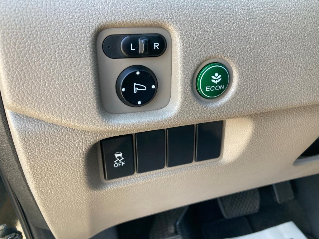 used 2017 Honda Pilot car, priced at $17,950
