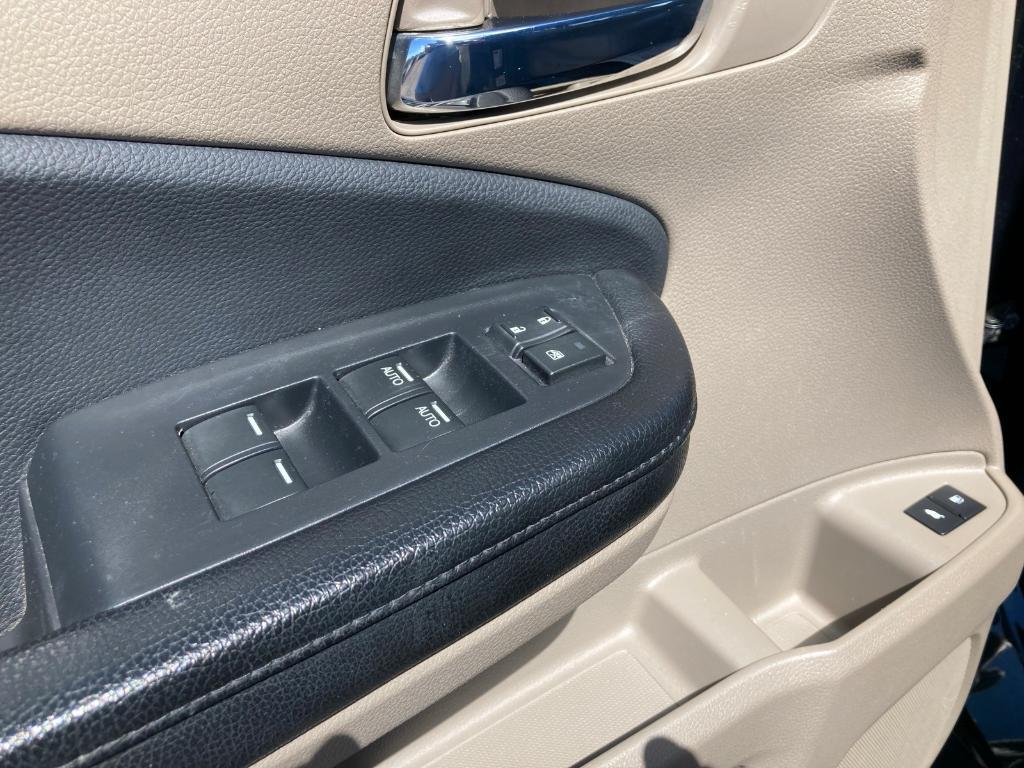 used 2017 Honda Pilot car, priced at $17,950
