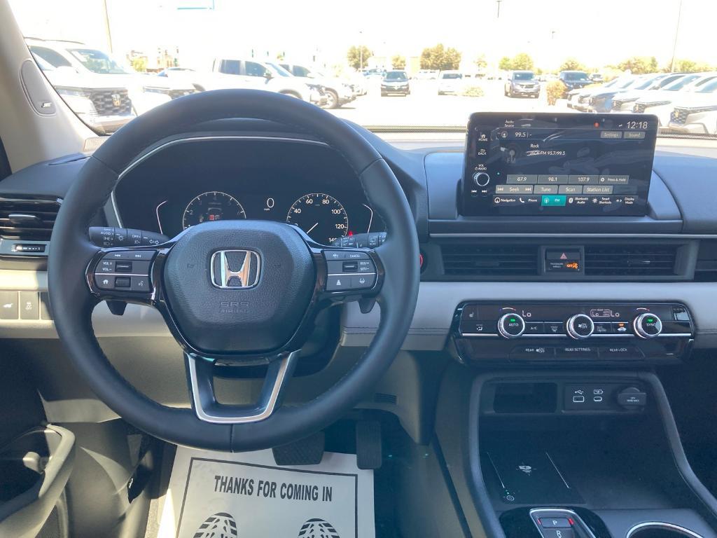 new 2025 Honda Pilot car, priced at $50,800