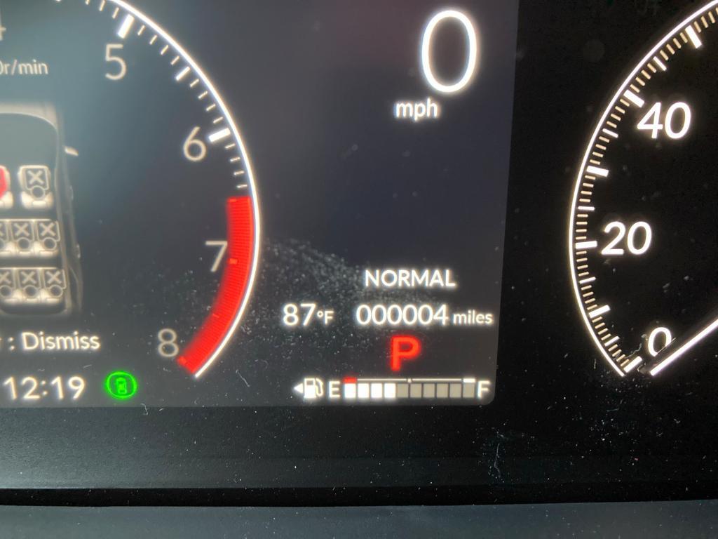 new 2025 Honda Pilot car, priced at $50,800