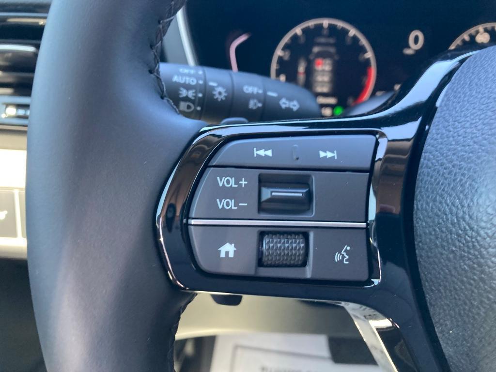 new 2025 Honda Pilot car, priced at $50,800