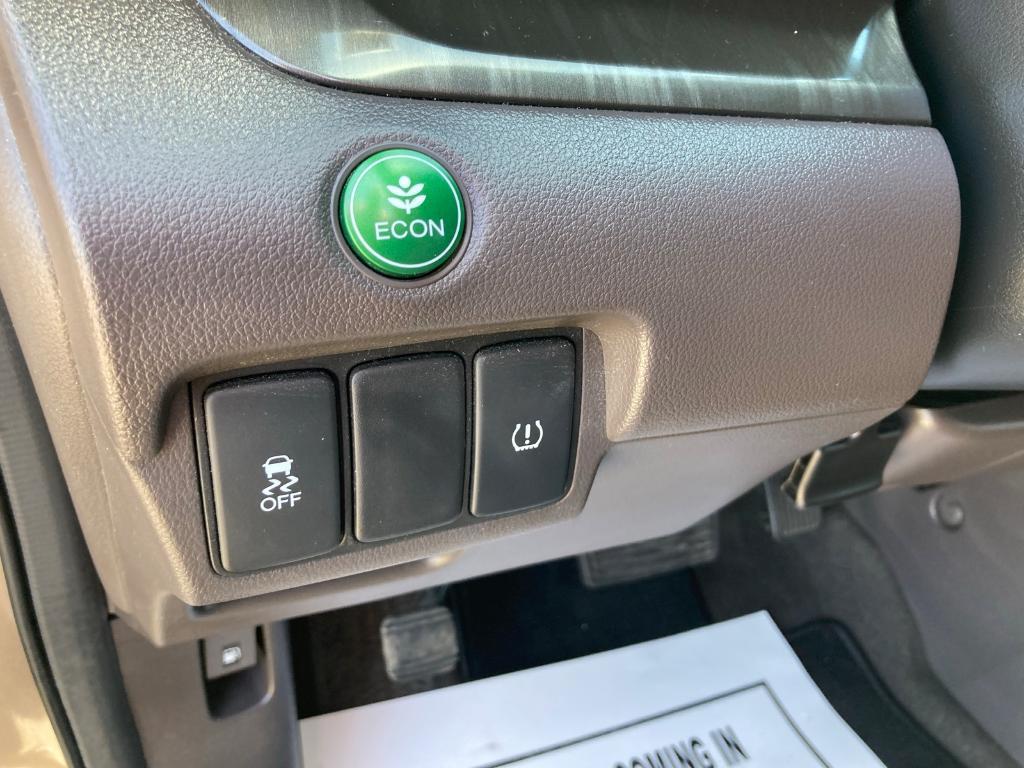 used 2014 Honda CR-V car, priced at $12,589