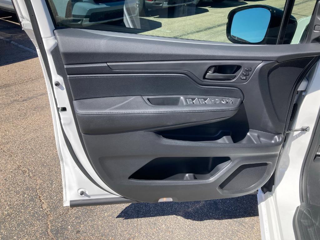 new 2026 Honda Odyssey car, priced at $45,845