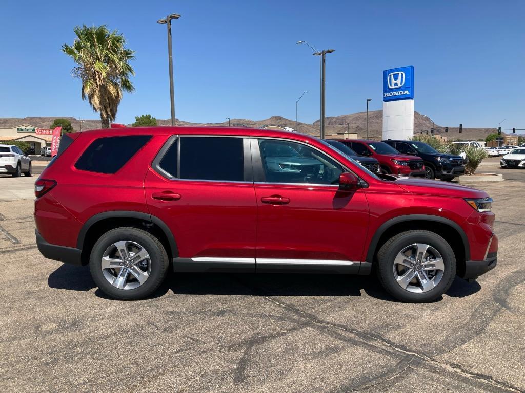 new 2025 Honda Pilot car, priced at $46,755