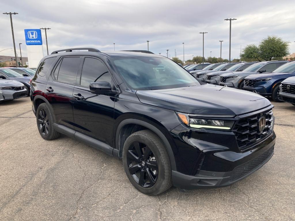 used 2025 Honda Pilot car, priced at $48,949