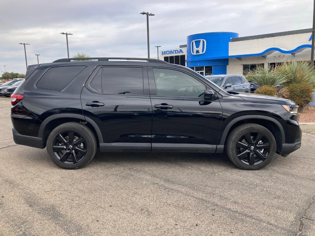 used 2025 Honda Pilot car, priced at $48,949
