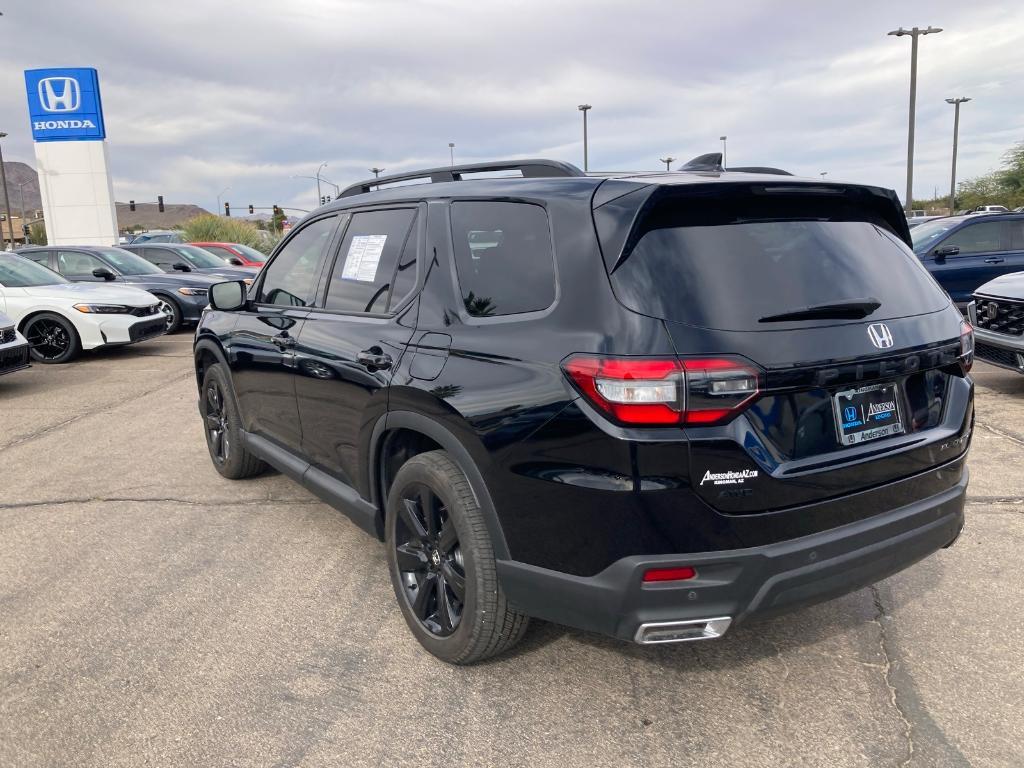 used 2025 Honda Pilot car, priced at $48,949