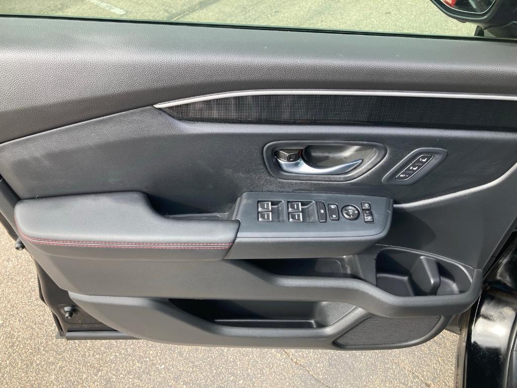 used 2025 Honda Pilot car, priced at $48,949