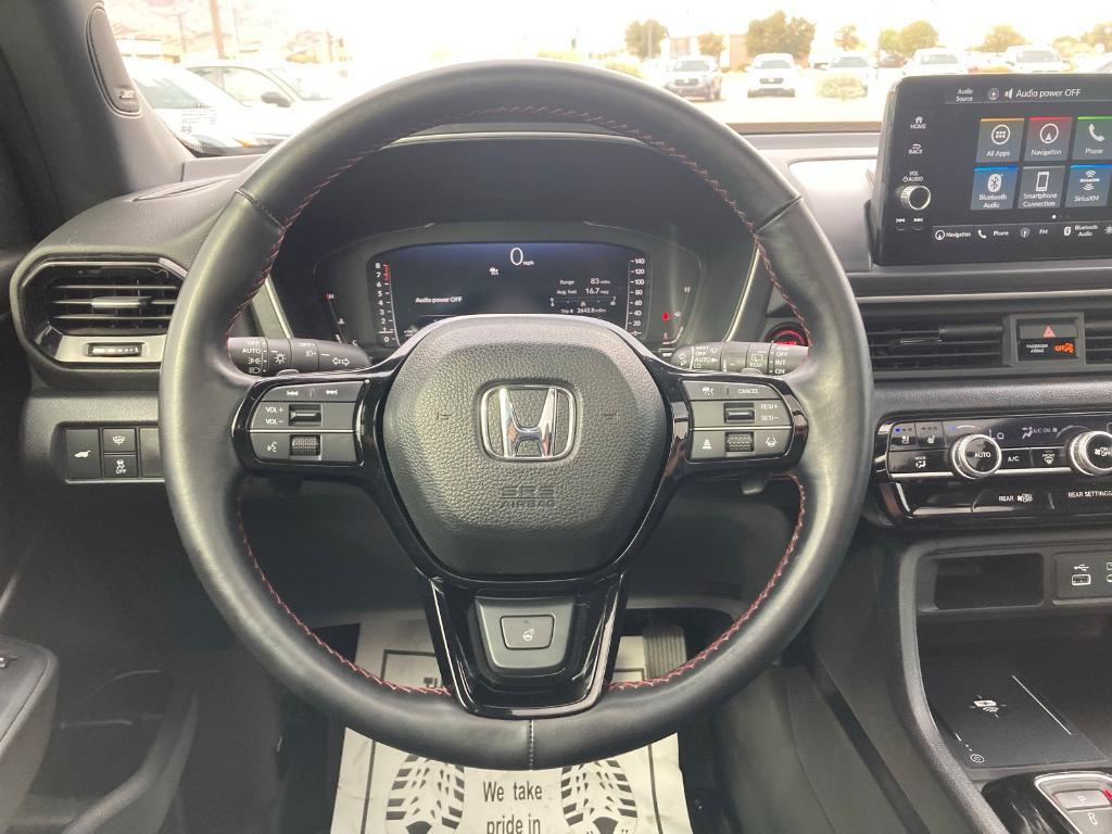 used 2025 Honda Pilot car, priced at $48,949