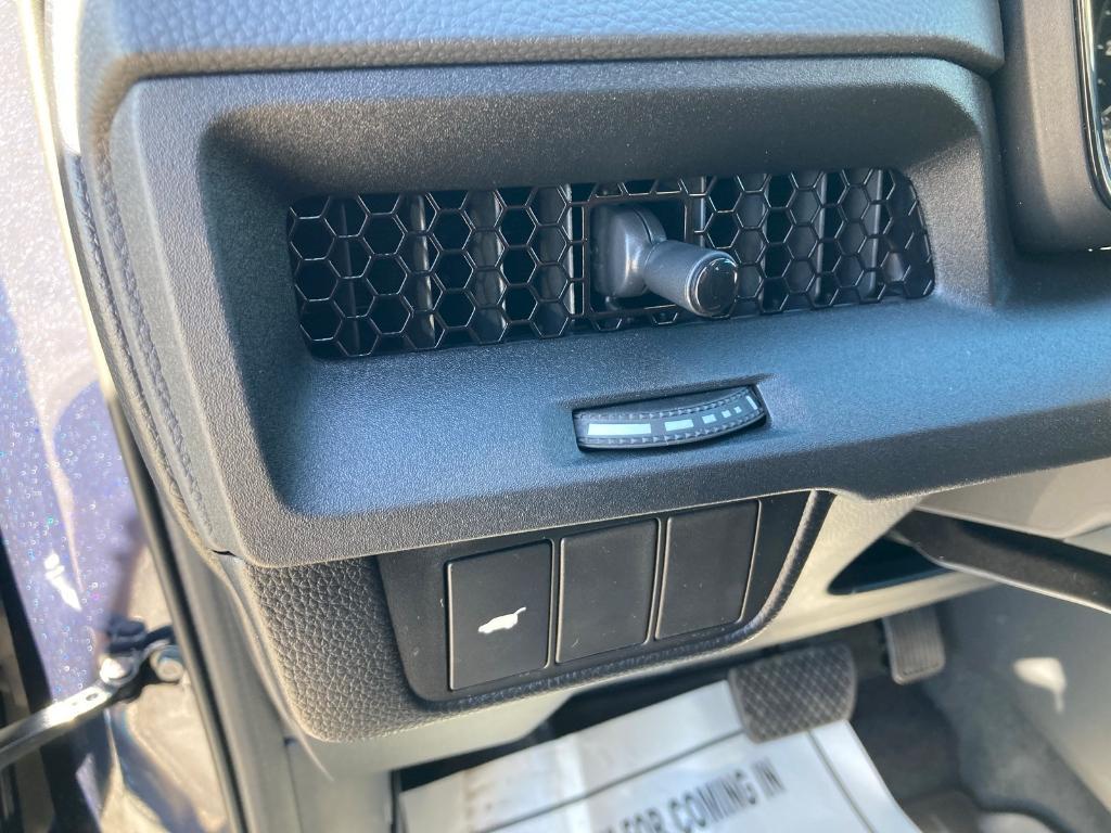 new 2026 Honda CR-V Hybrid car, priced at $41,175