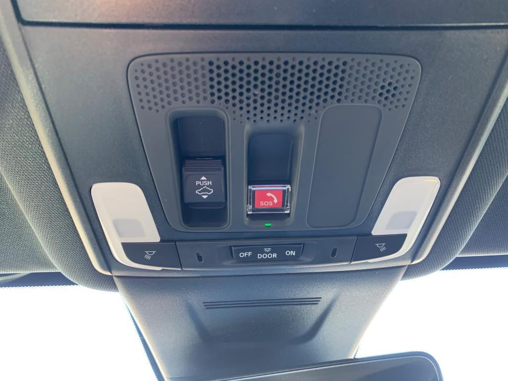 new 2026 Honda CR-V Hybrid car, priced at $39,675