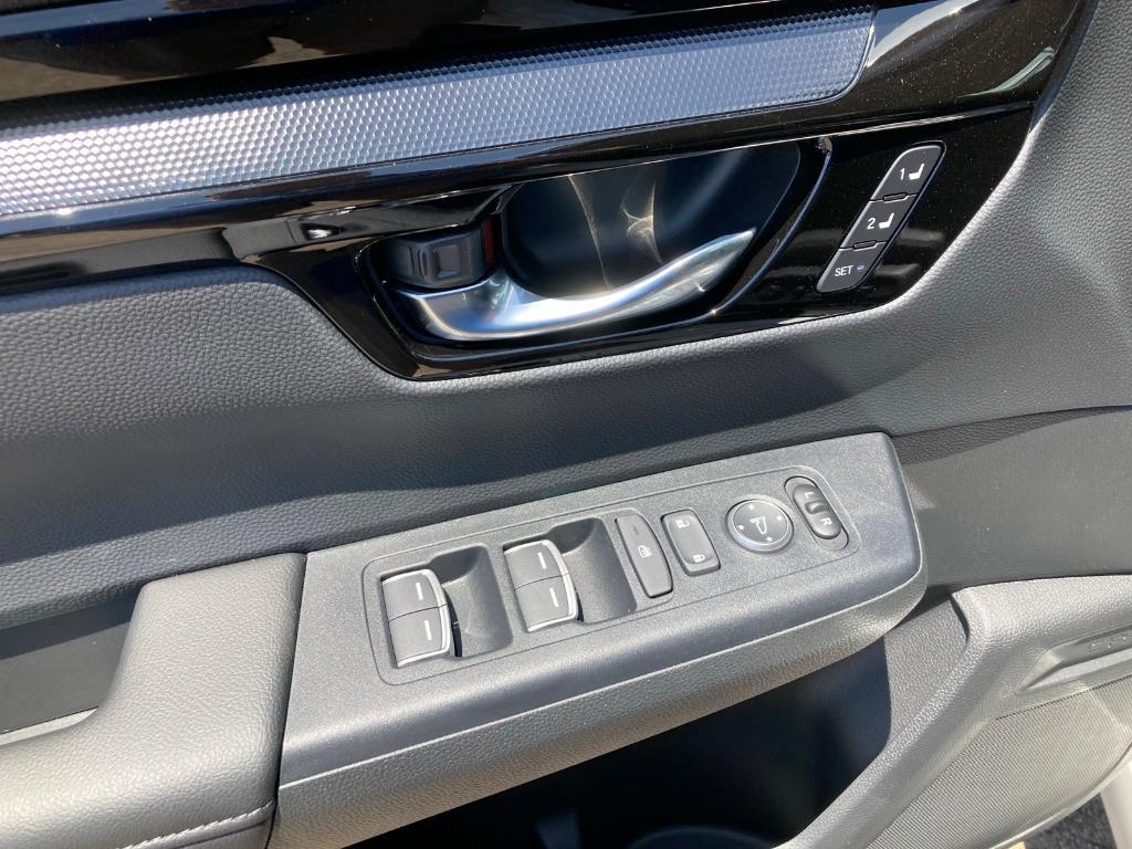 new 2025 Honda CR-V car, priced at $37,850