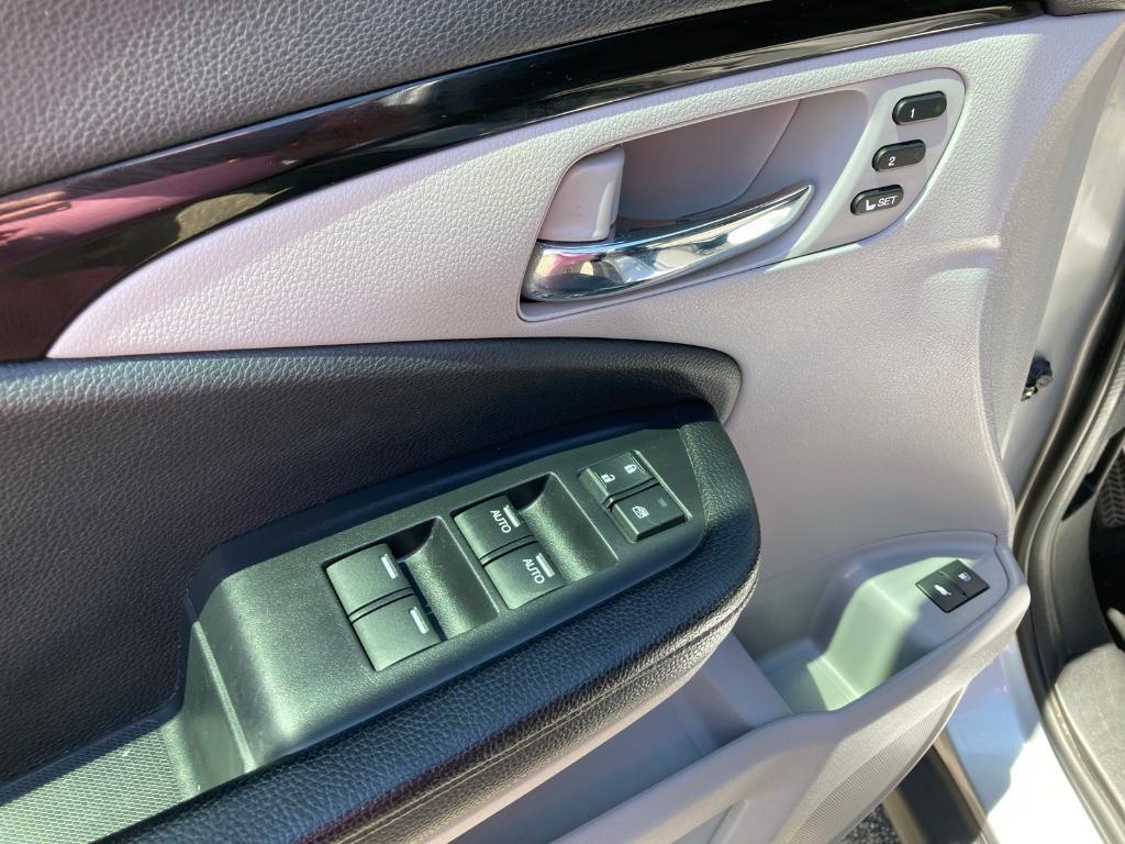 used 2017 Honda Pilot car, priced at $22,950