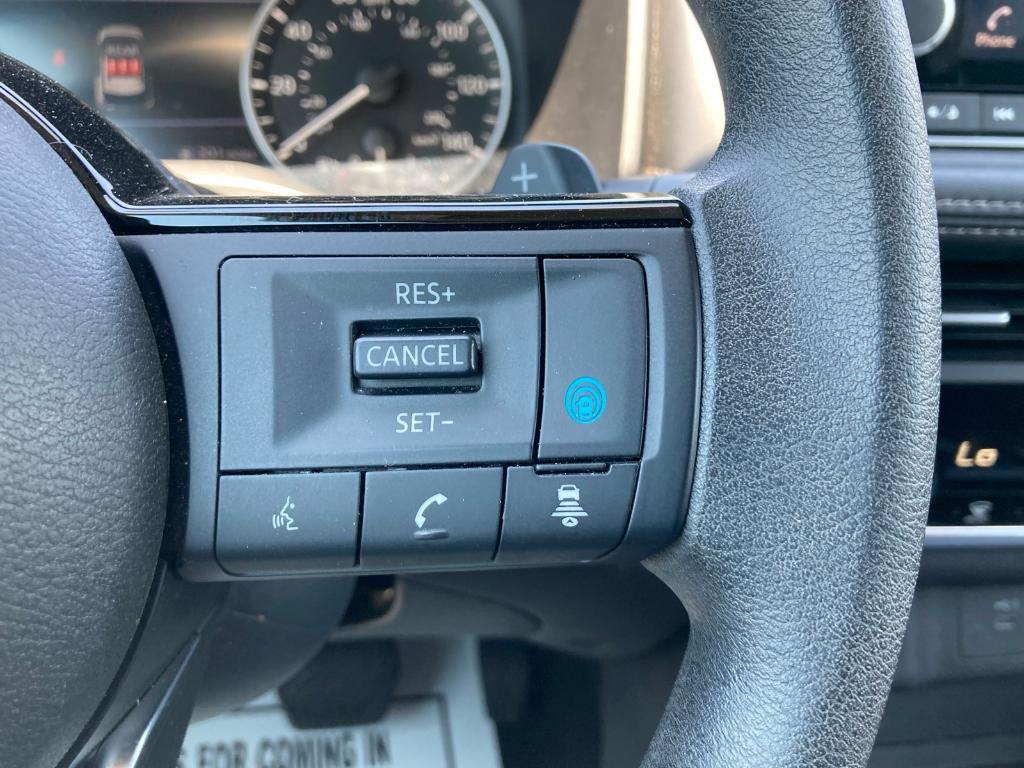 used 2023 Nissan Rogue car, priced at $20,289
