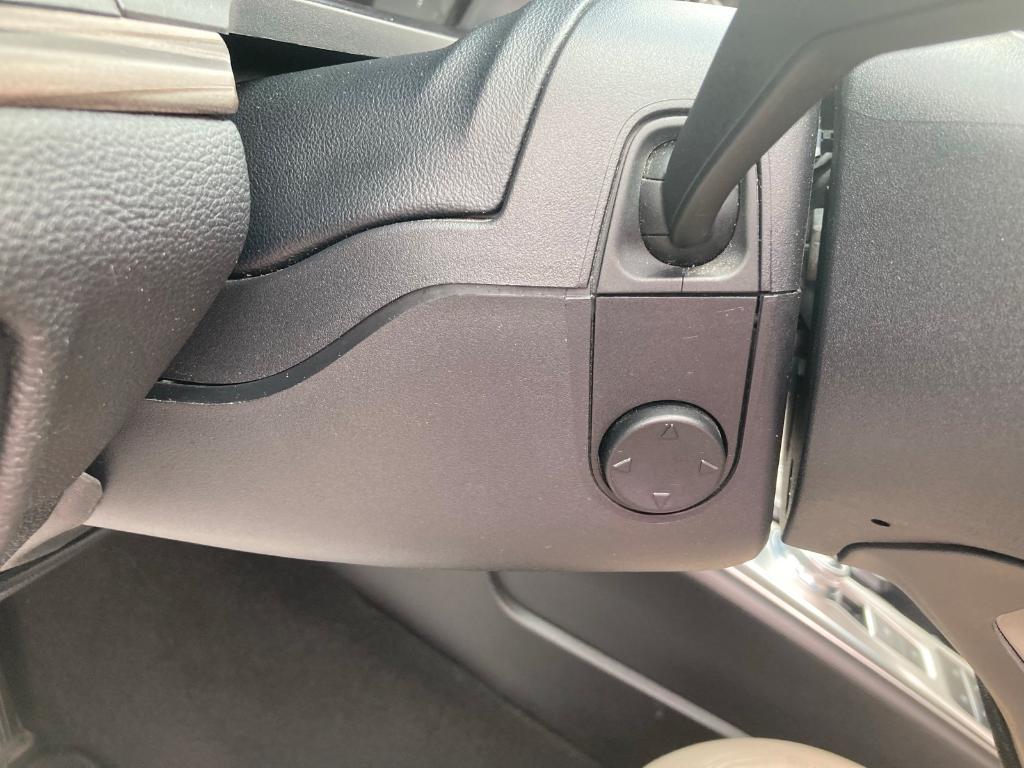 used 2022 Ford Explorer car, priced at $27,962