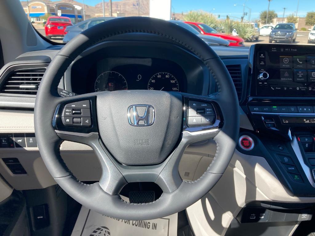 new 2026 Honda Odyssey car, priced at $49,445