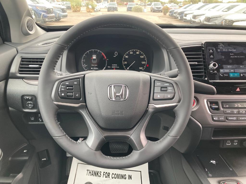 new 2025 Honda Ridgeline car, priced at $39,100
