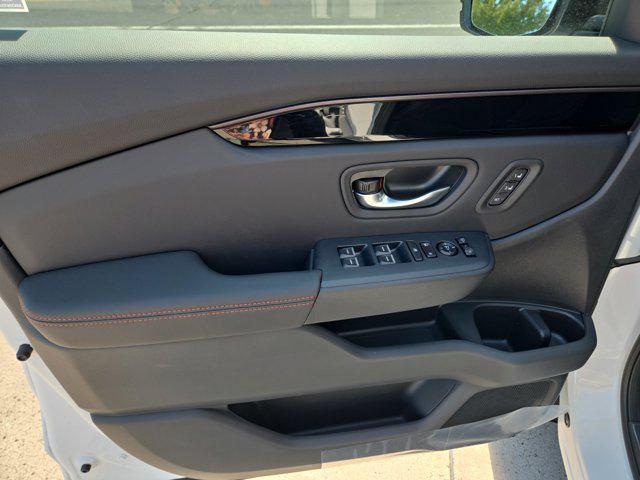 new 2025 Honda Pilot car, priced at $51,350