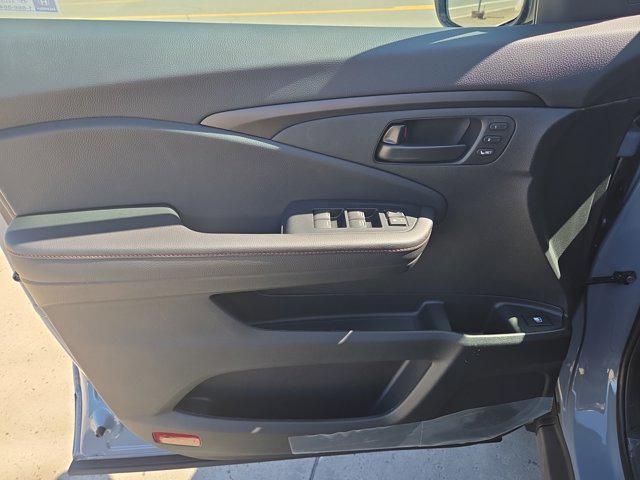 new 2025 Honda Ridgeline car, priced at $47,285