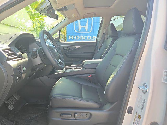 new 2025 Honda Ridgeline car, priced at $44,830
