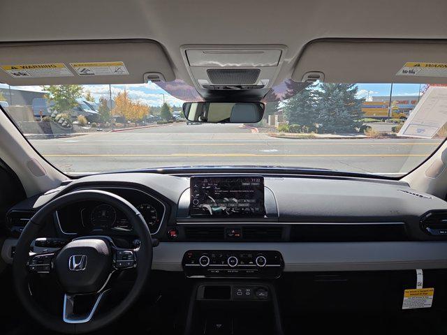 new 2025 Honda Pilot car, priced at $45,153