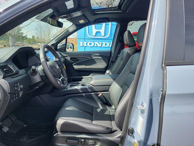 new 2025 Honda Ridgeline car, priced at $45,785