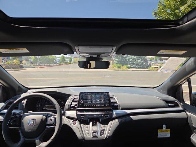 new 2025 Honda Odyssey car, priced at $43,320