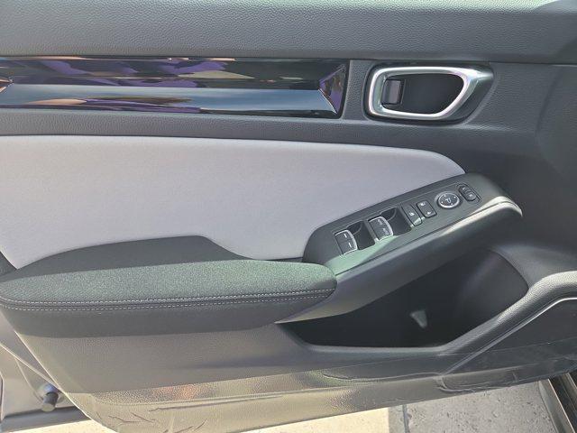 new 2025 Honda Civic Hybrid car, priced at $30,800