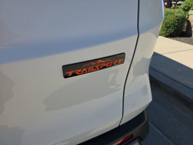 new 2026 Honda CR-V Hybrid car, priced at $39,900