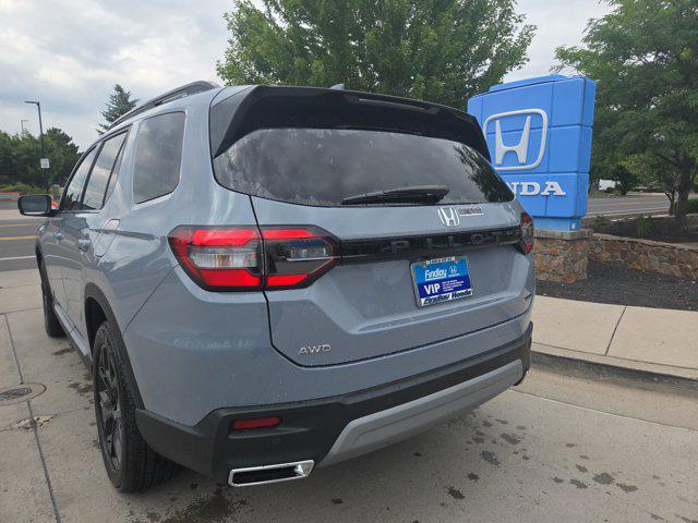 new 2025 Honda Pilot car, priced at $51,205