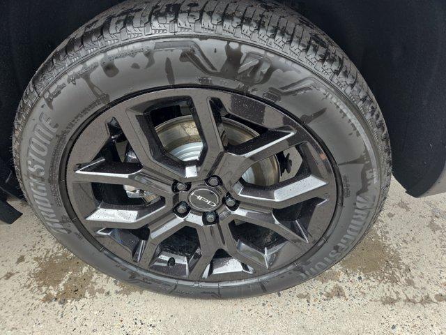 new 2025 Honda Pilot car, priced at $51,205