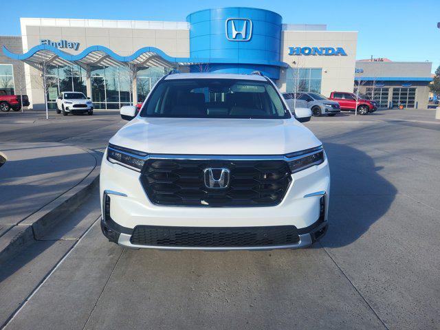 new 2025 Honda Pilot car, priced at $52,440