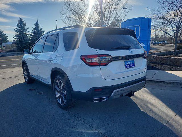 new 2025 Honda Pilot car, priced at $52,440