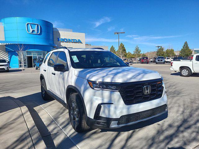 new 2025 Honda Pilot car, priced at $50,590