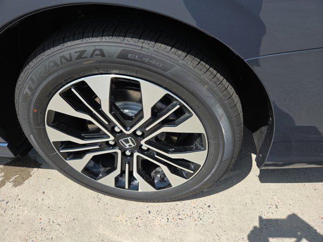 new 2026 Honda Odyssey car, priced at $54,105