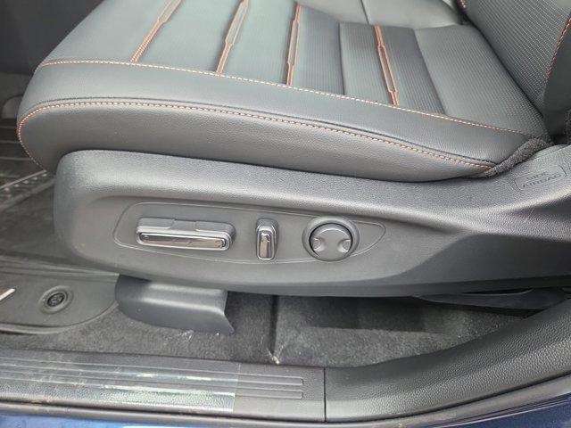 new 2026 Honda CR-V Hybrid car, priced at $39,979