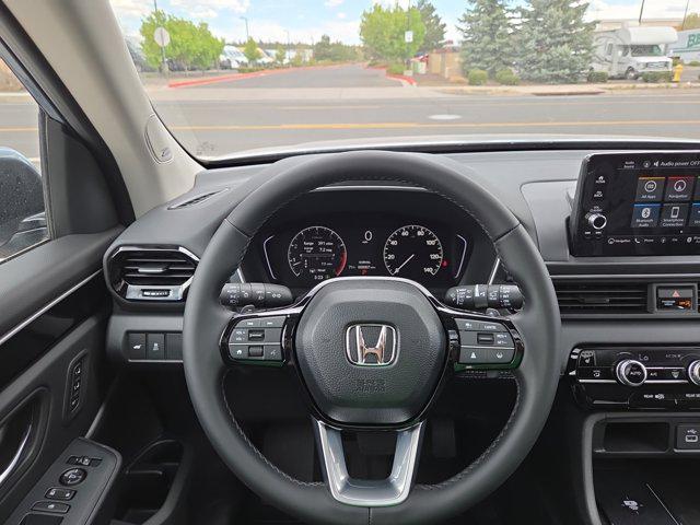 new 2025 Honda Pilot car, priced at $53,405