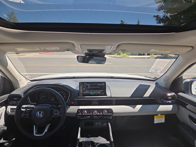 new 2025 Honda Pilot car, priced at $49,305