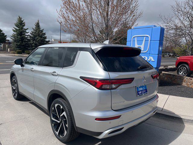used 2024 Mitsubishi Outlander car, priced at $28,597