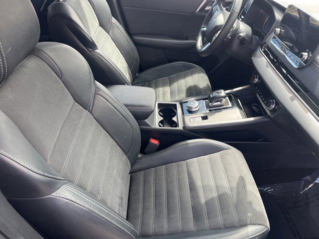 used 2024 Mitsubishi Outlander car, priced at $28,597