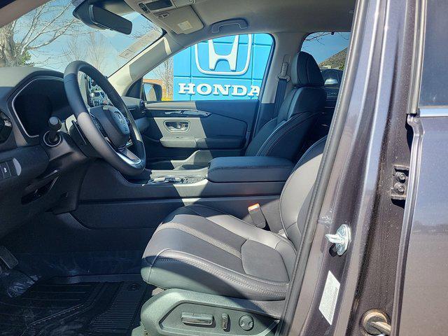 new 2025 Honda Pilot car, priced at $47,450