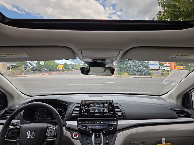 new 2025 Honda Odyssey car, priced at $42,625