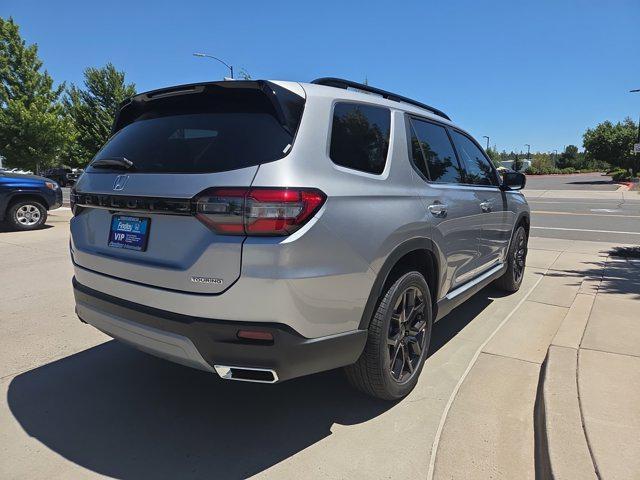 new 2025 Honda Pilot car, priced at $50,750