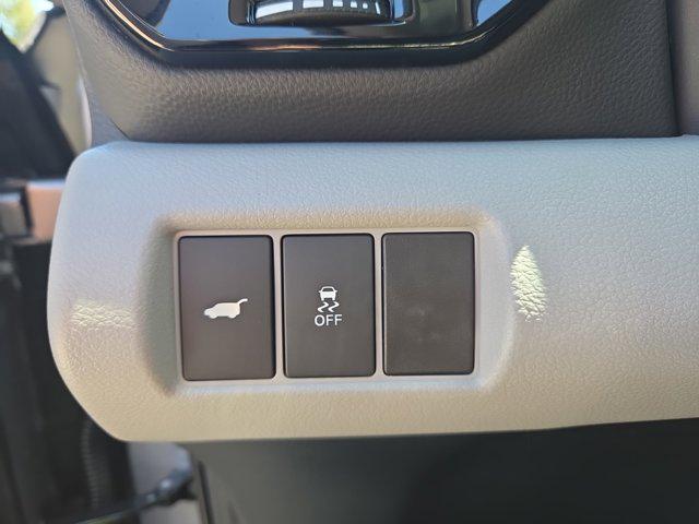 new 2025 Honda Pilot car, priced at $50,750