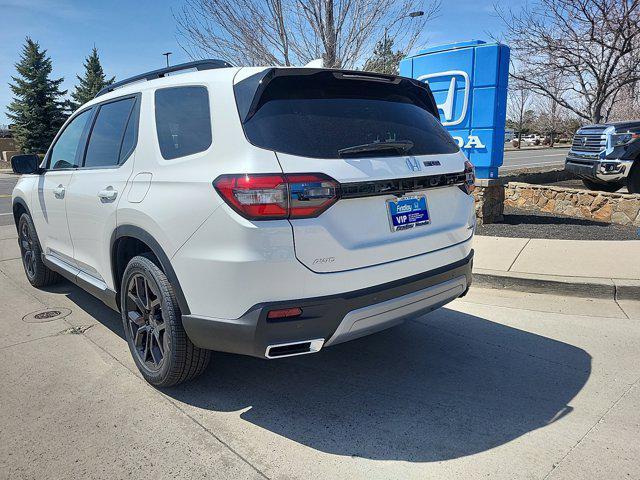 new 2025 Honda Pilot car, priced at $51,905