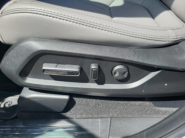 new 2025 Honda Pilot car, priced at $51,905
