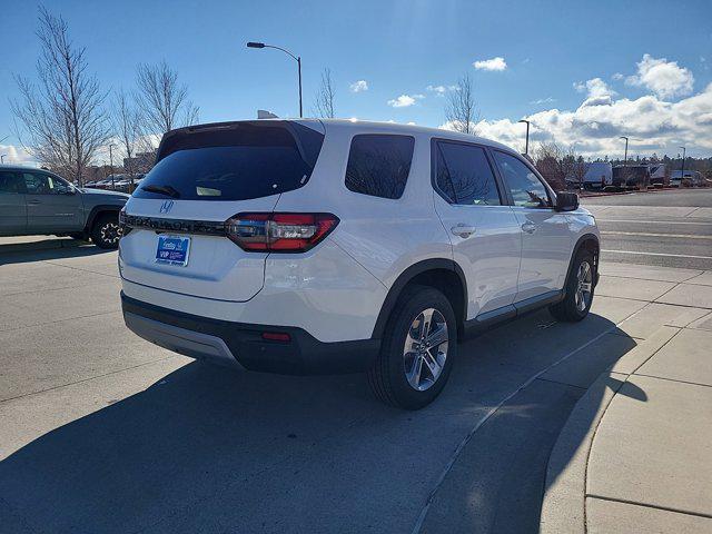 new 2025 Honda Pilot car, priced at $46,680